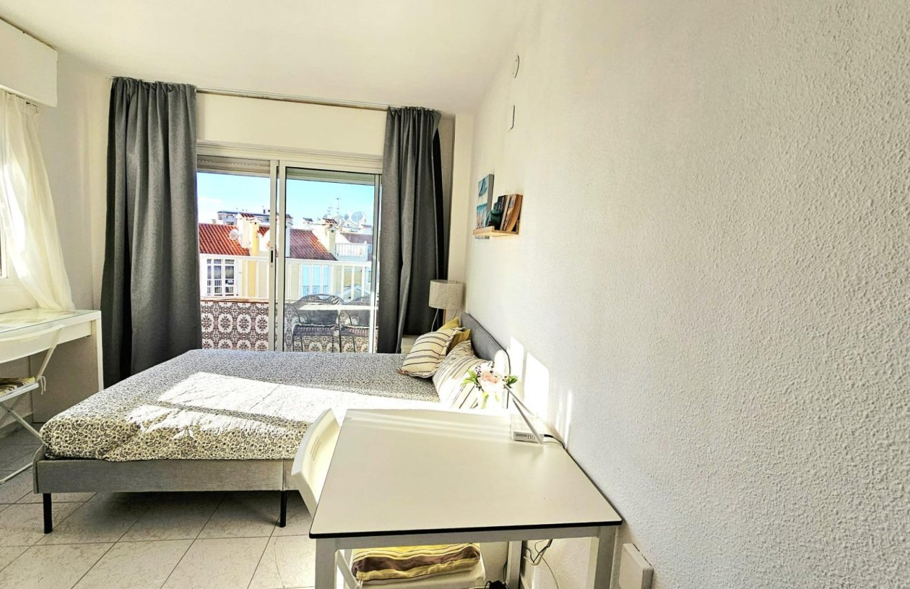 Reventa - Estudio - Torrevieja - Torreblanca