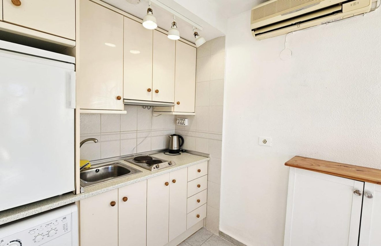 Reventa - Estudio - Torrevieja - Torreblanca