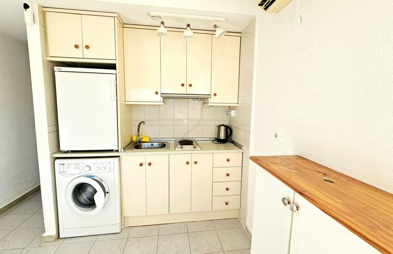 Reventa - Estudio - Torrevieja - Torreblanca