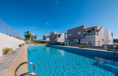 Reventa - Casa Tipo Dúplex - Torrevieja - Aguas Nuevas