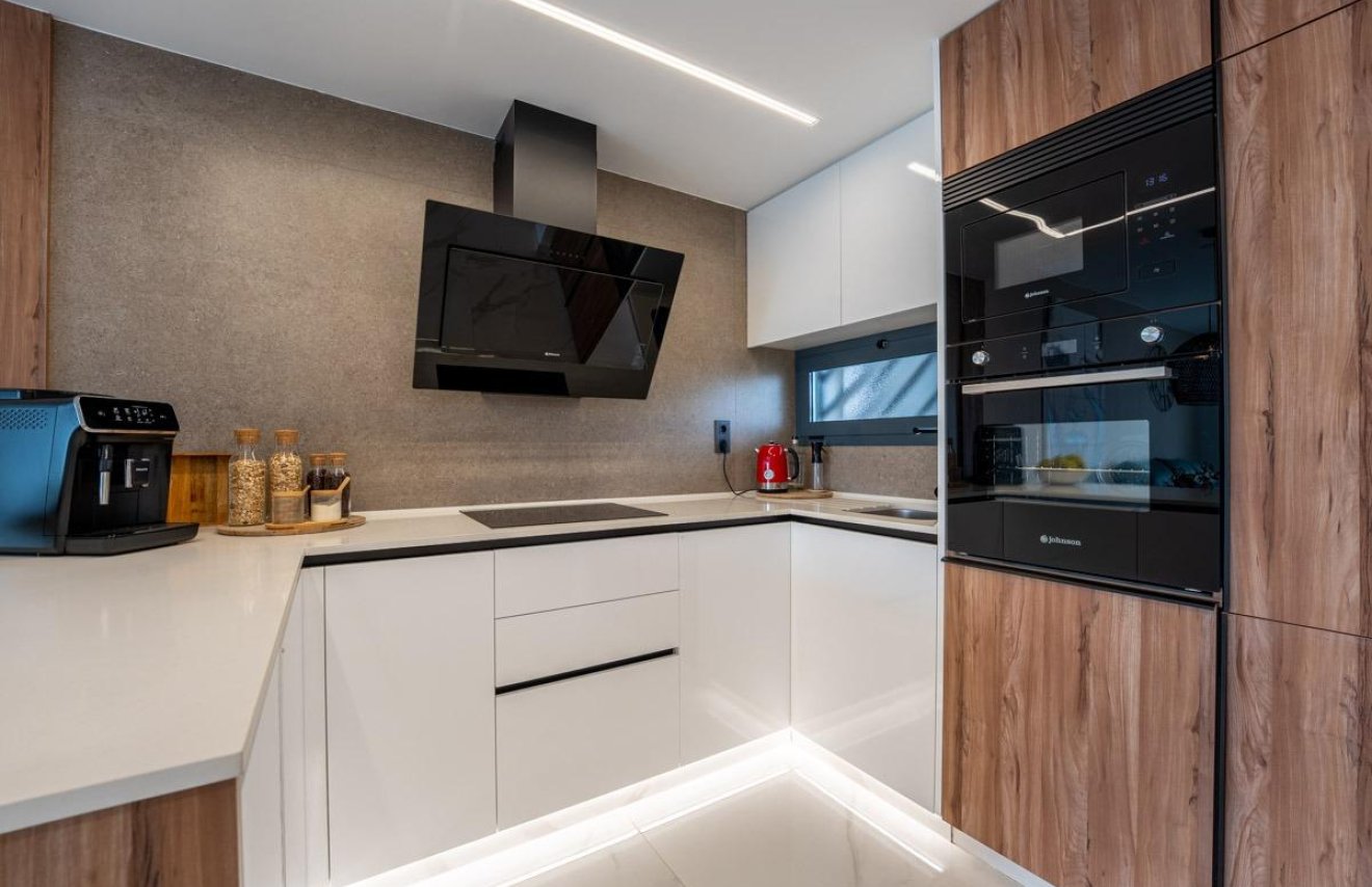 Reventa - Ático - Guardamar del Segura - EL RASO