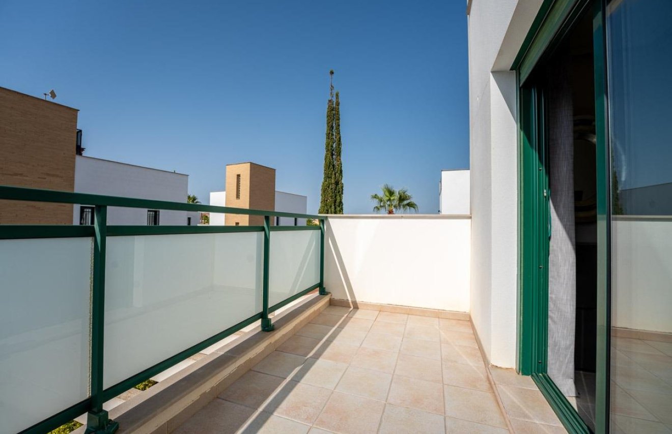 Reventa - Villa - Ciudad quesada - Altos del golf i