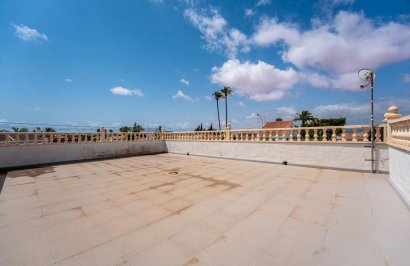 Reventa - Villa - Torrevieja - La Siesta - El Salado - Torreta