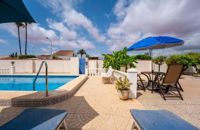 Reventa - Villa - Torrevieja - La Siesta - El Salado - Torreta