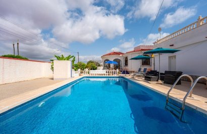 Reventa - Villa - Torrevieja - La Siesta - El Salado - Torreta