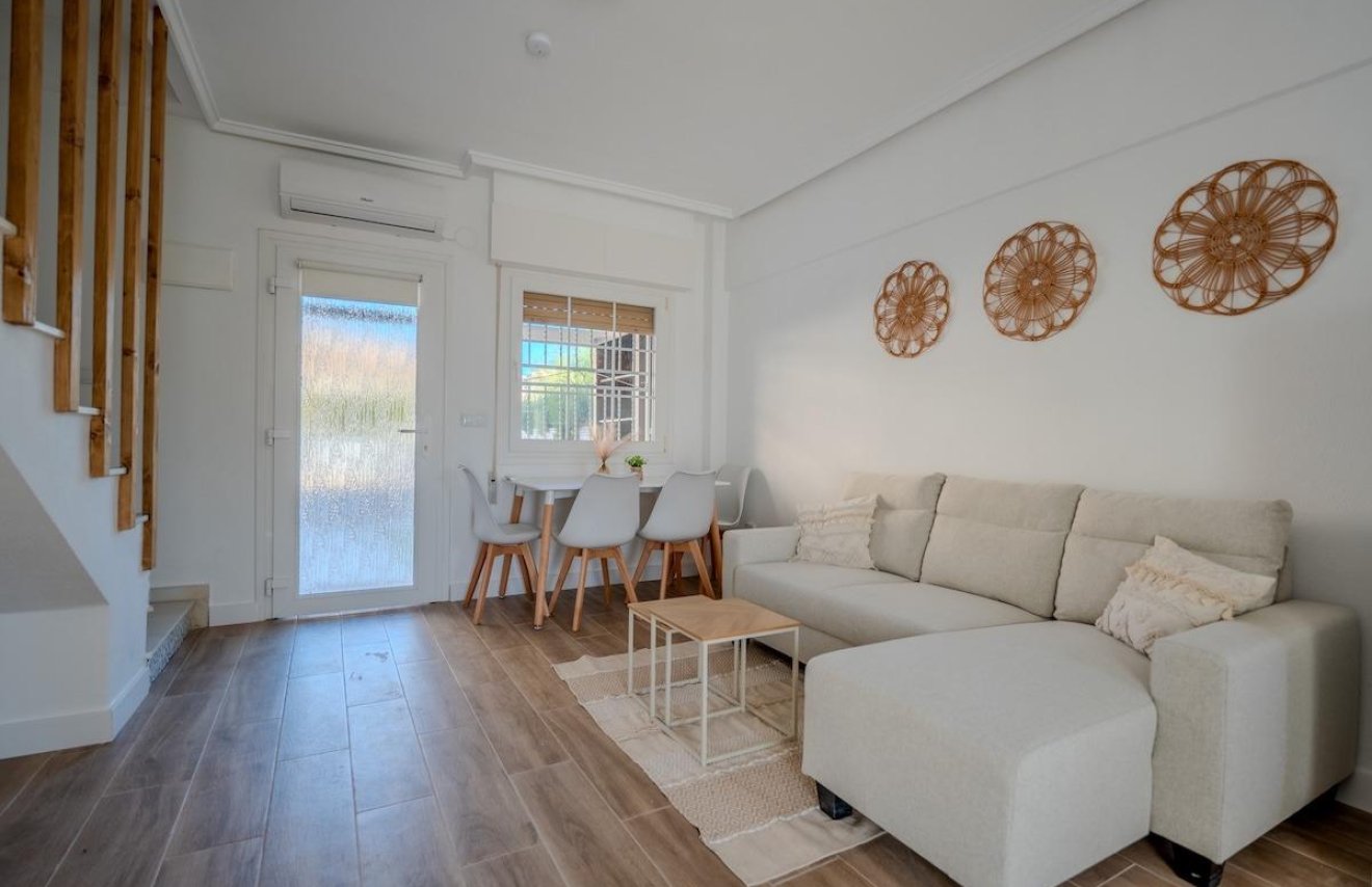 Reventa - Casa Tipo Dúplex - Torrevieja - Torreblanca