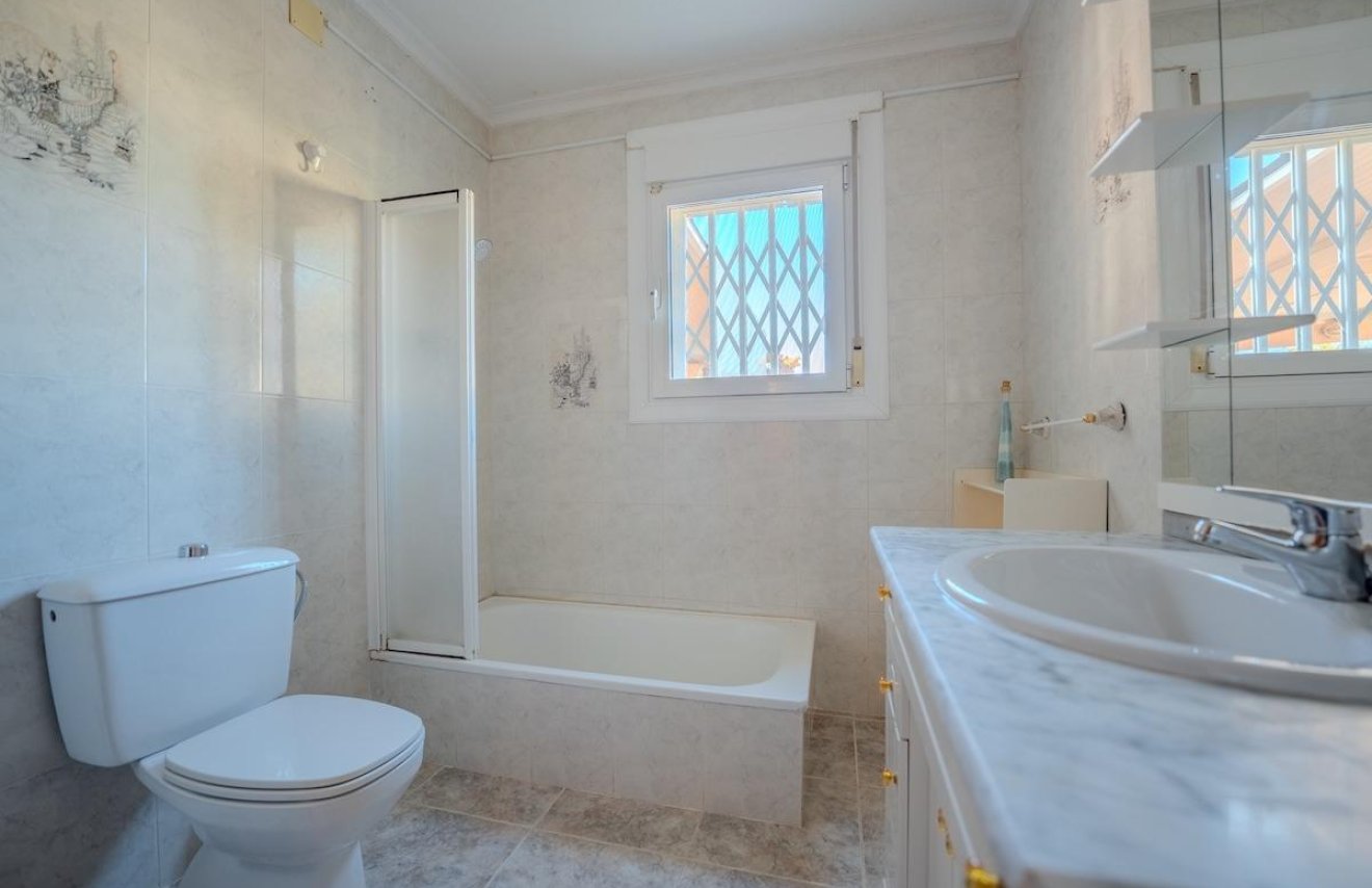 Reventa - Chalet - Torrevieja - Los Balcones - Los Altos del Edén