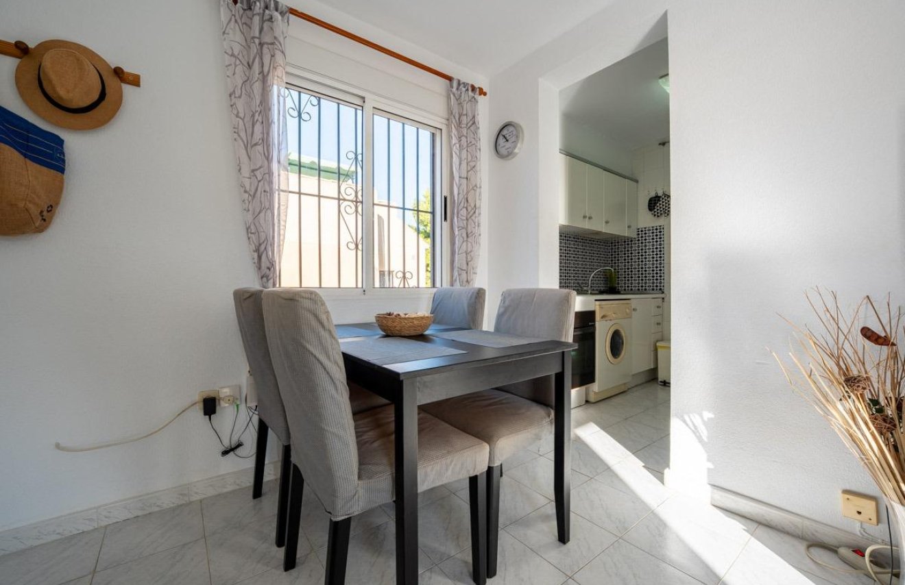 Reventa - Apartamento - Torrevieja - Playa del Cura