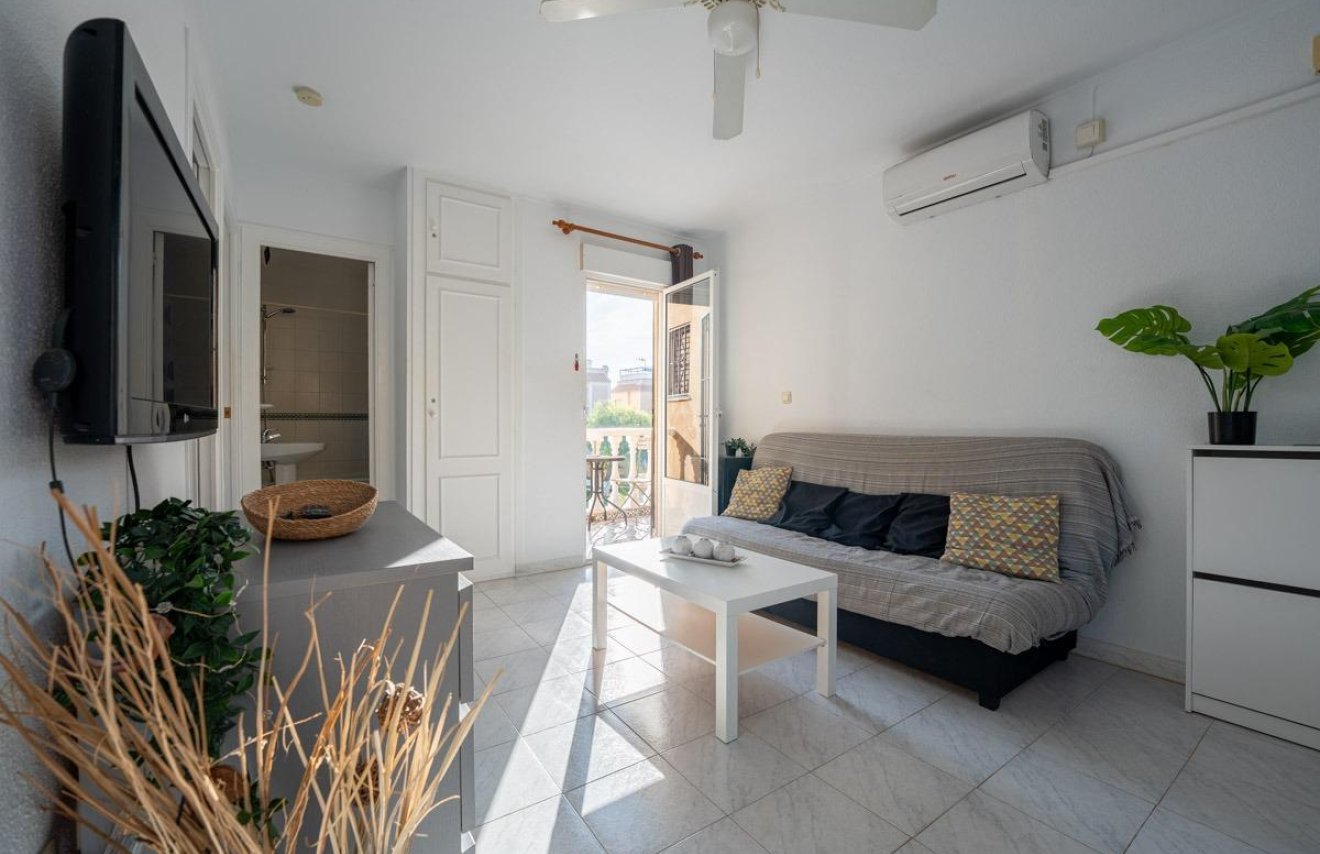 Reventa - Apartamento - Torrevieja - Playa del Cura