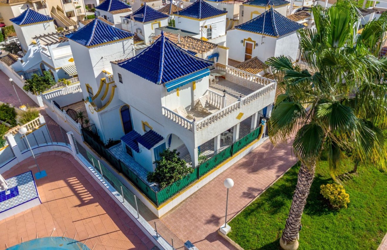 Reventa - Adosado - Torrevieja - Los altos