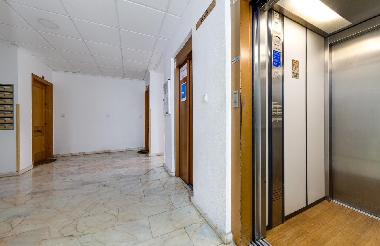 Revente - Apartamento - Torrevieja - Playa del Cura