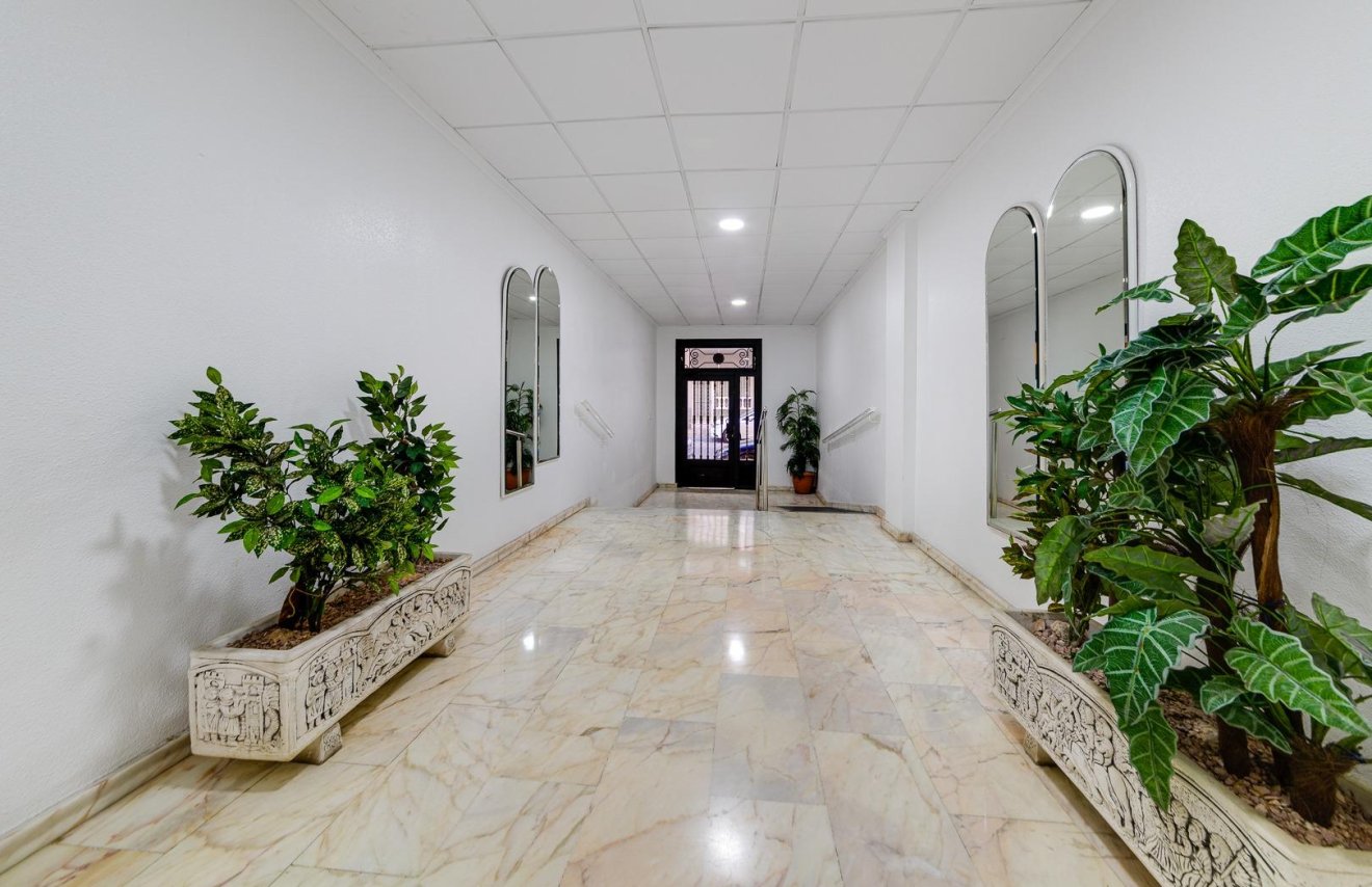 Revente - Apartamento - Torrevieja - Playa del Cura