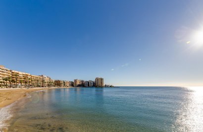 Revente - Apartamento - Torrevieja - Playa del Cura