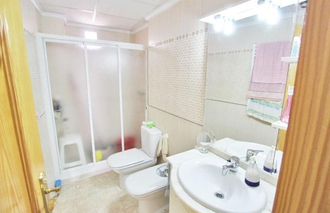 Reventa - Apartamento - Guardamar del Segura - Pueblo