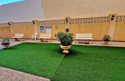 Resale - Piso - Torrevieja - Centro