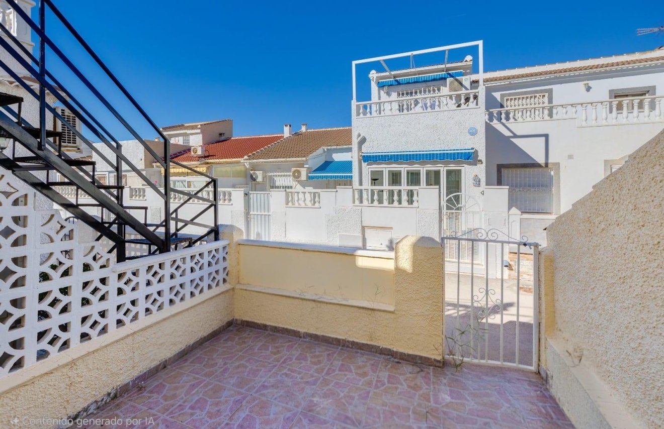 Reventa - Casa Tipo Dúplex - Torrevieja - El limonar