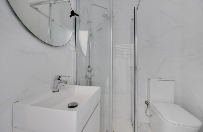 Reventa - Casa Tipo Dúplex - Torrevieja - El limonar