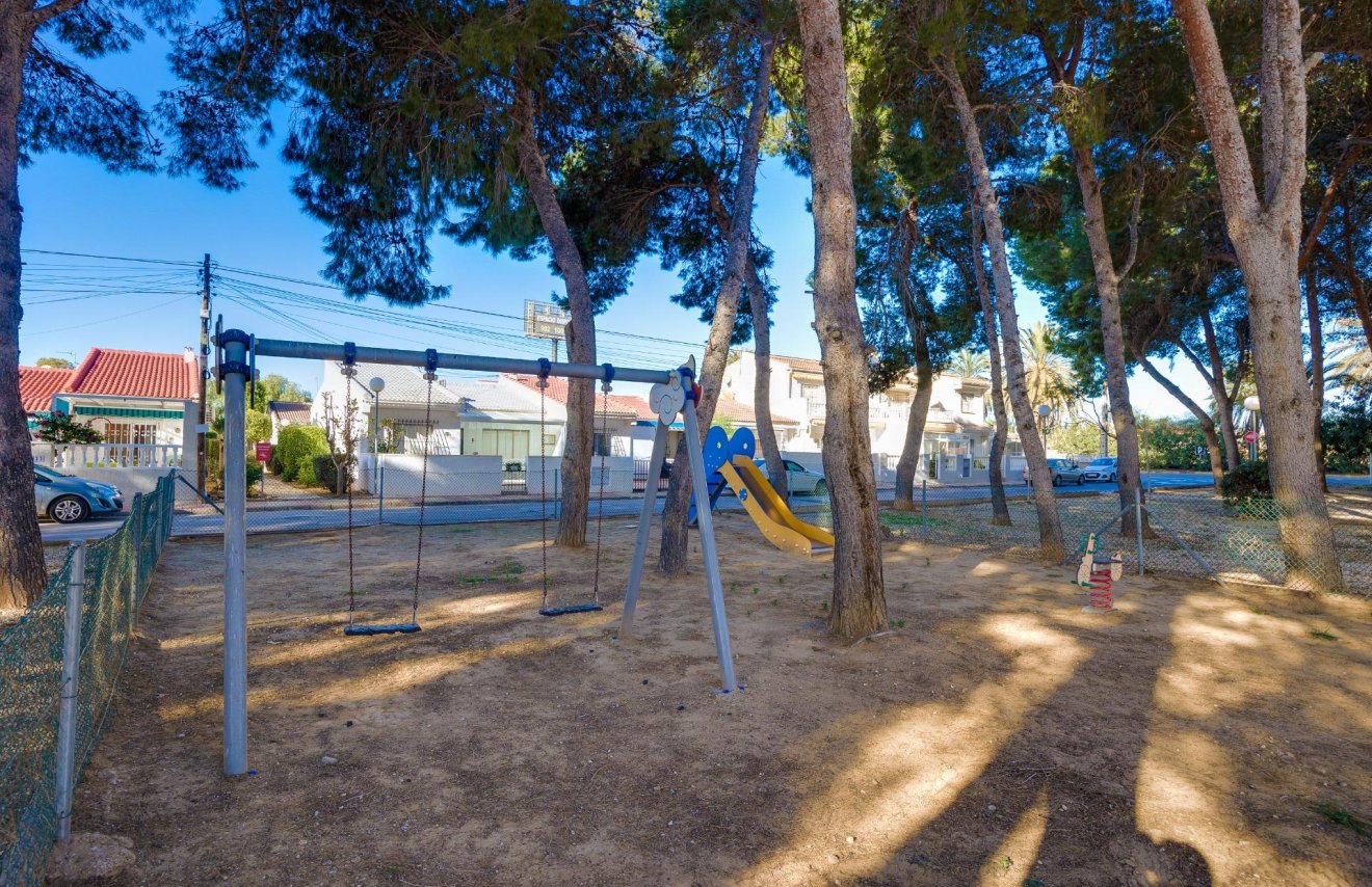 Reventa - Casa Tipo Dúplex - Torrevieja - El limonar