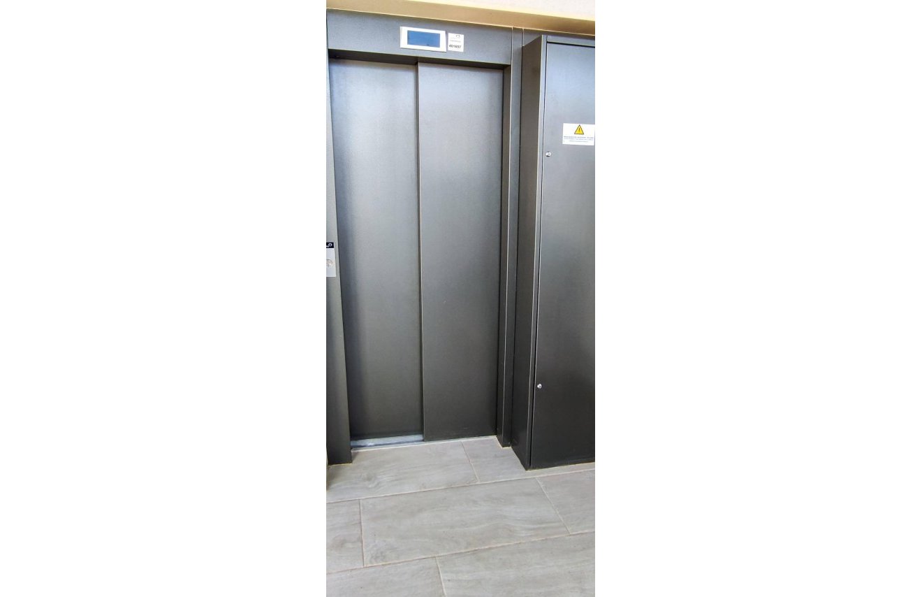 Reventa - Apartamento - Torrevieja - Centro