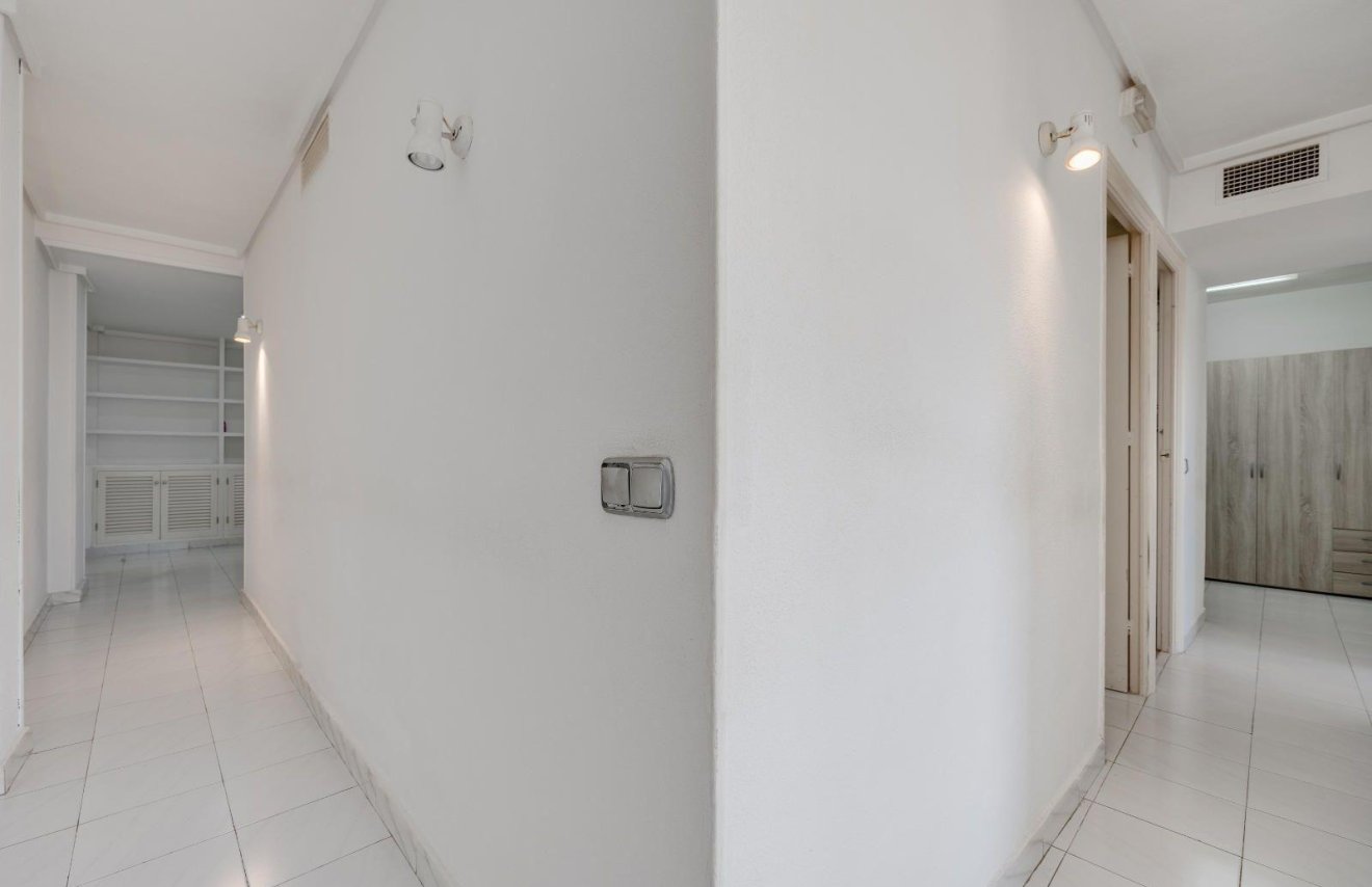 Reventa - Apartamento - Torrevieja - Centro