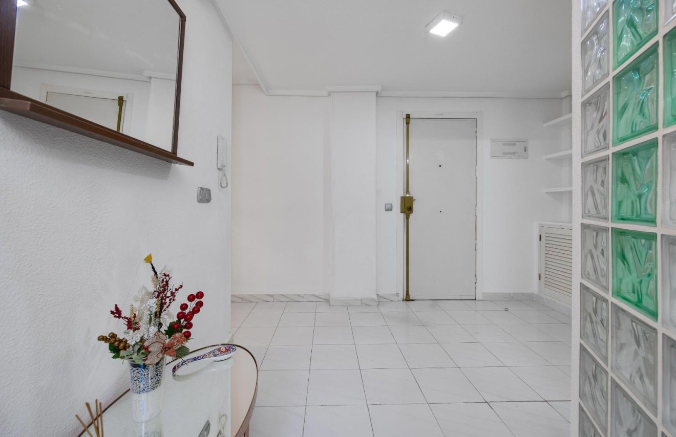 Reventa - Apartamento - Torrevieja - Centro