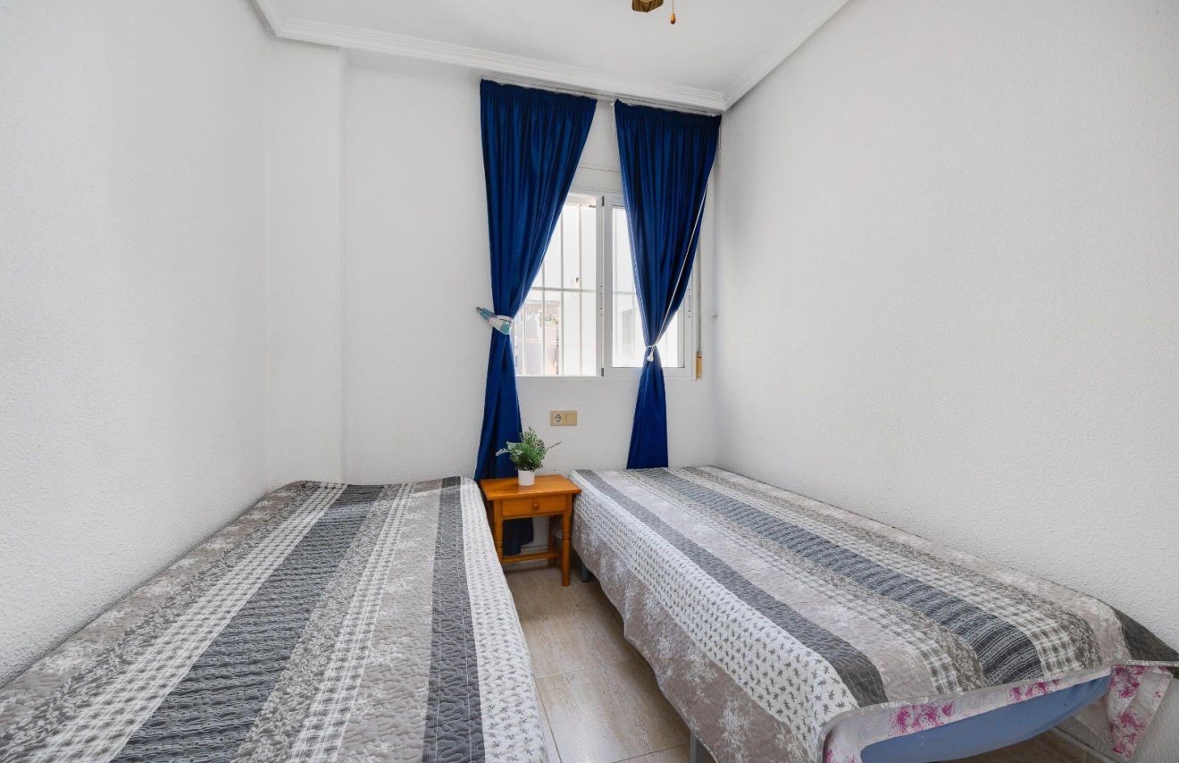 Reventa - Apartamento - Torrevieja - Playa del Cura