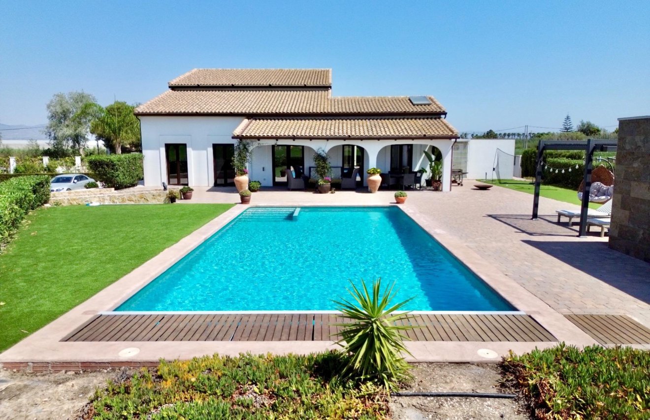 Reventa - Villa de Lujo - Dolores - Comunidad valenciana