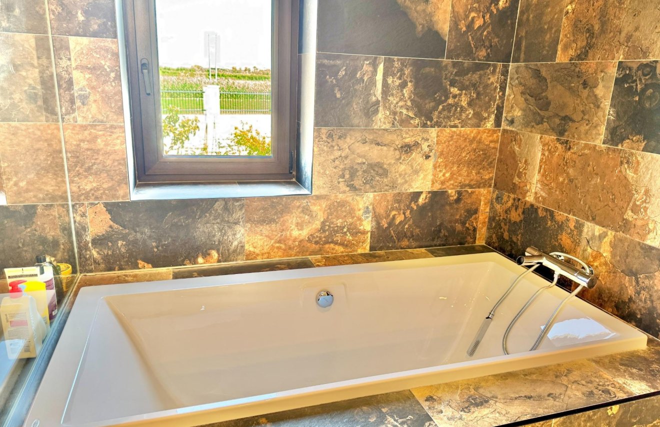 Reventa - Villa de Lujo - Dolores - Comunidad valenciana