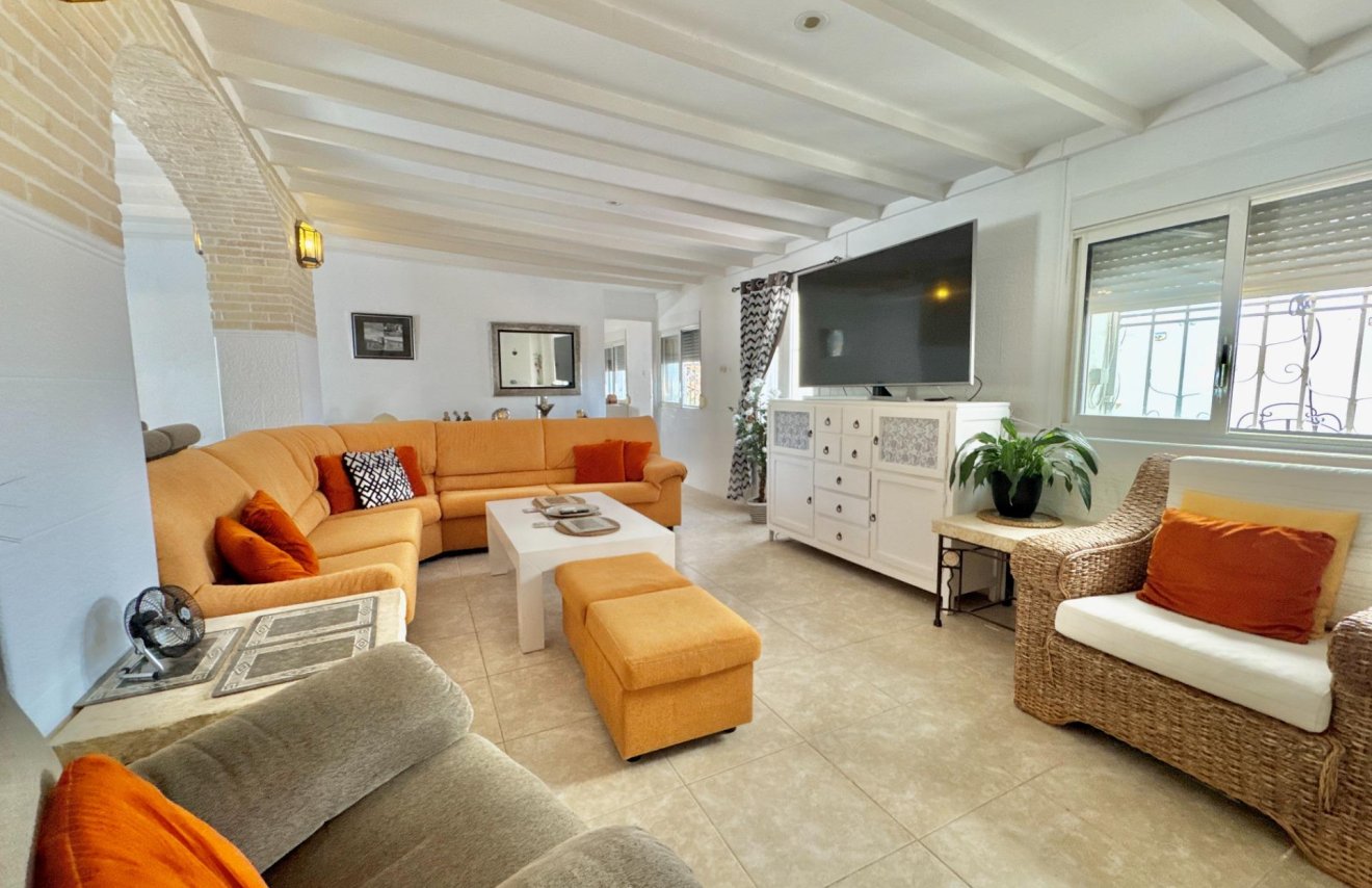 Reventa - Villa - Dolores - Comunidad valenciana