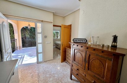 Reventa - Villa - Dolores - CMNO. ESCORREDOR