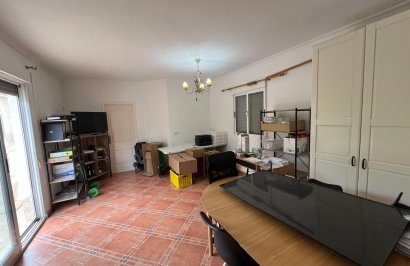 Reventa - Villa - Dolores - CMNO. ESCORREDOR