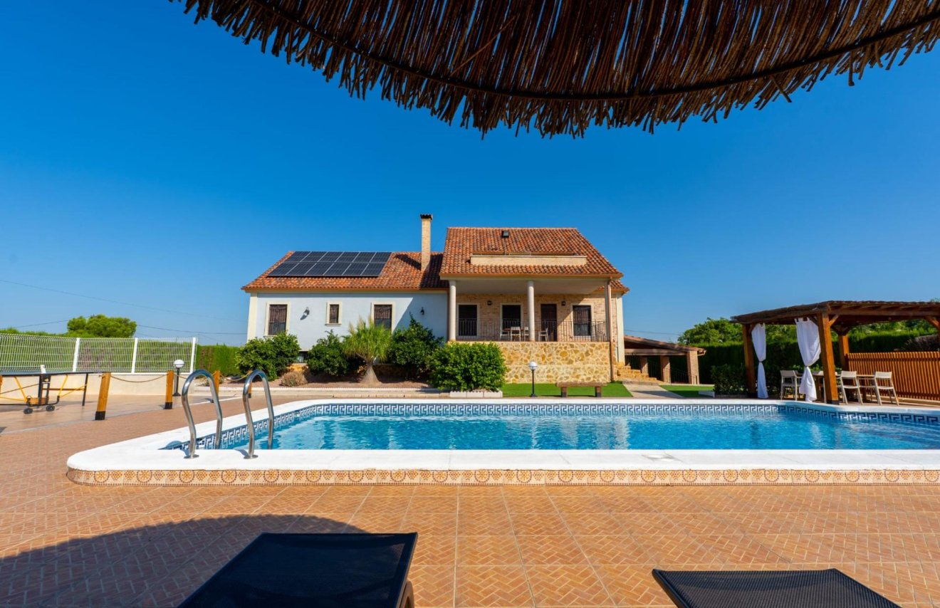 Reventa - Villa de Lujo - Catral - Comunidad valenciana