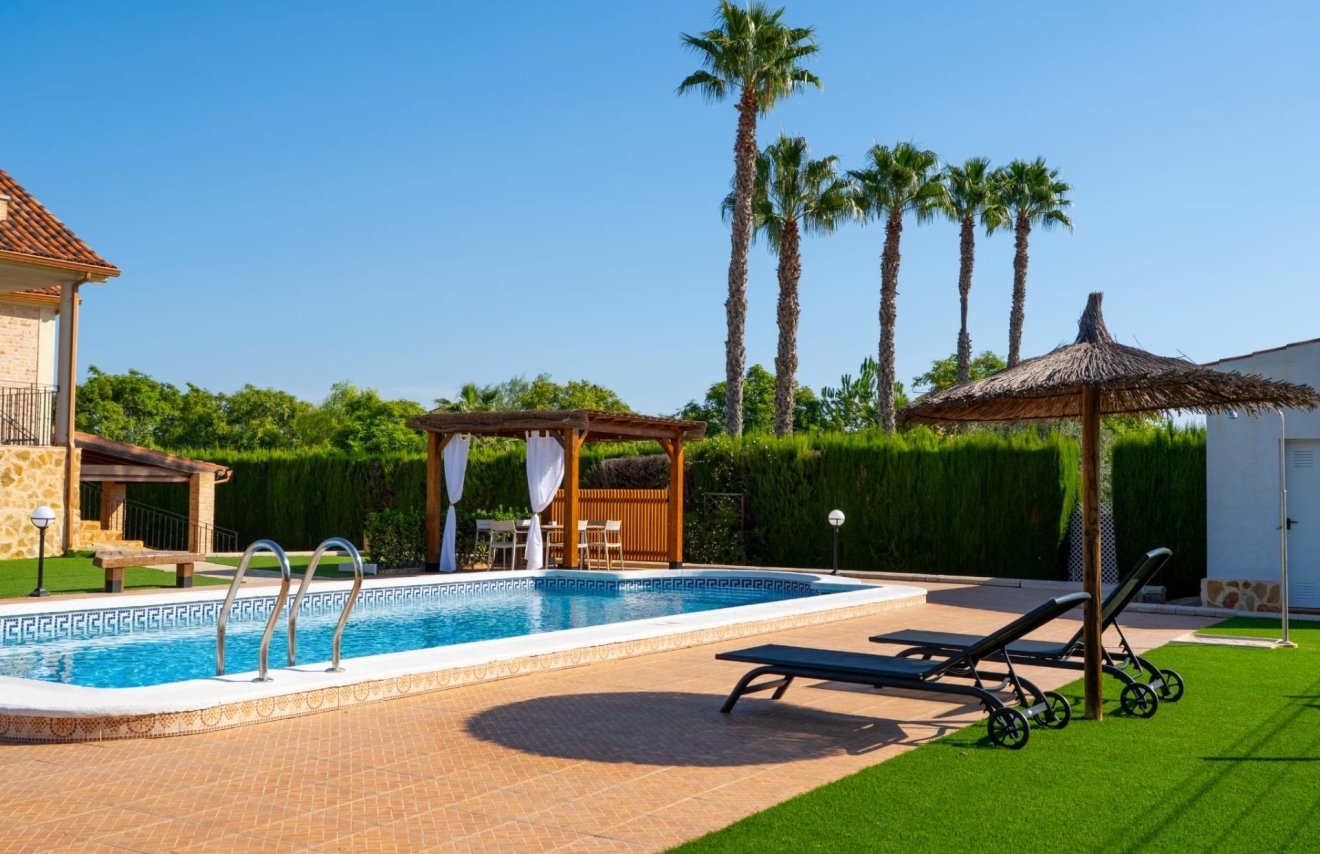 Reventa - Villa de Lujo - Catral - Comunidad valenciana