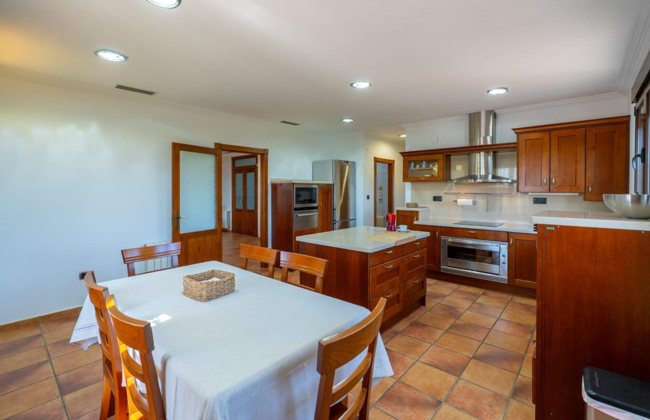 Reventa - Villa de Lujo - Catral - Comunidad valenciana