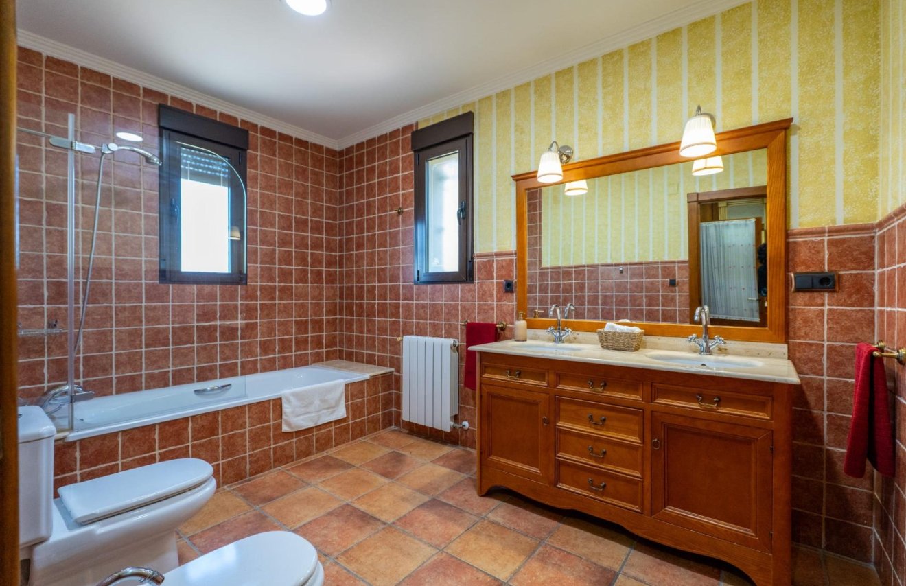 Reventa - Villa de Lujo - Catral - Comunidad valenciana