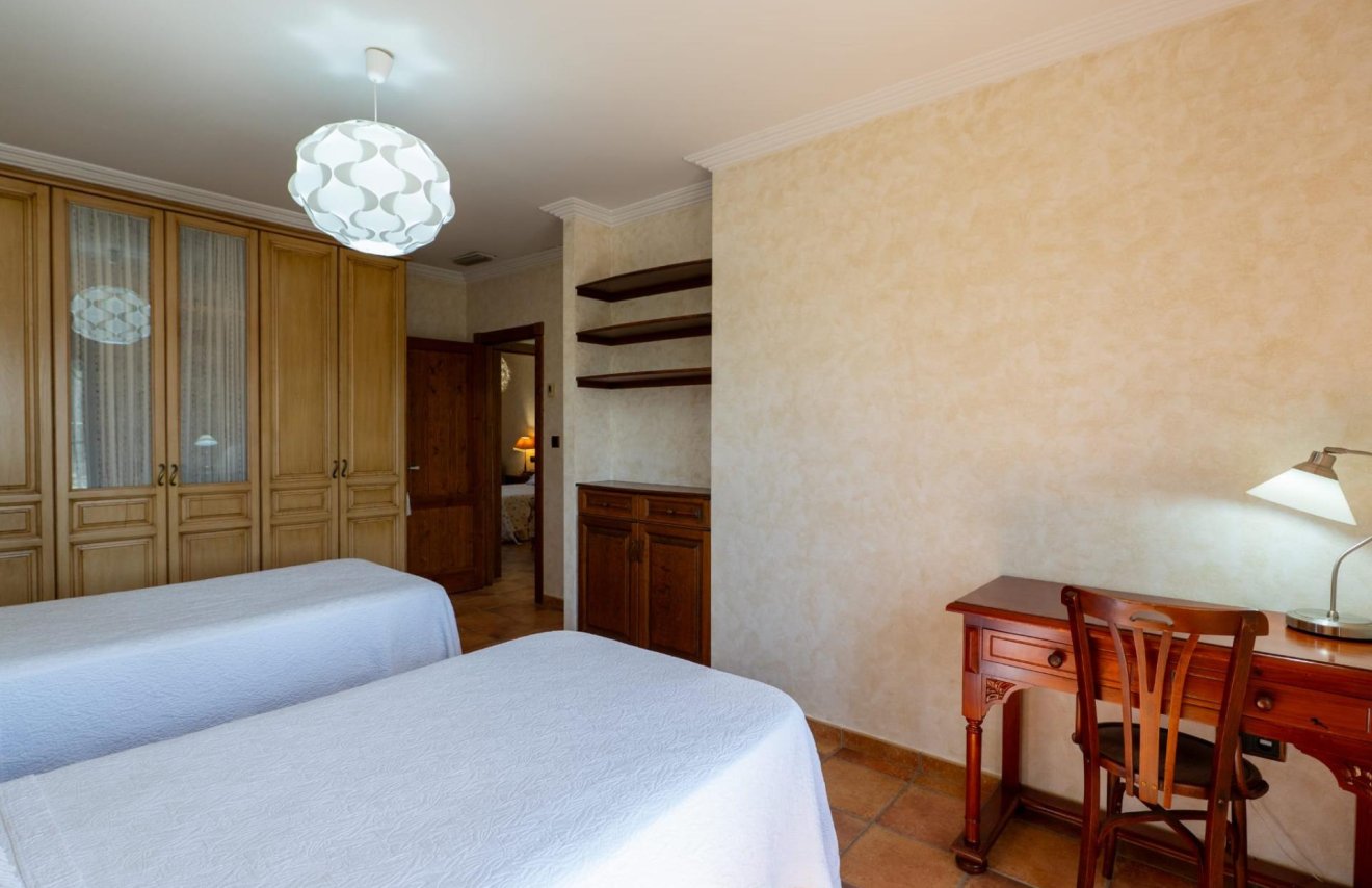 Reventa - Villa de Lujo - Catral - Comunidad valenciana