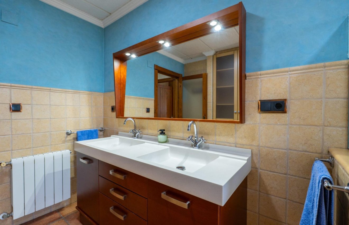 Reventa - Villa de Lujo - Catral - Comunidad valenciana