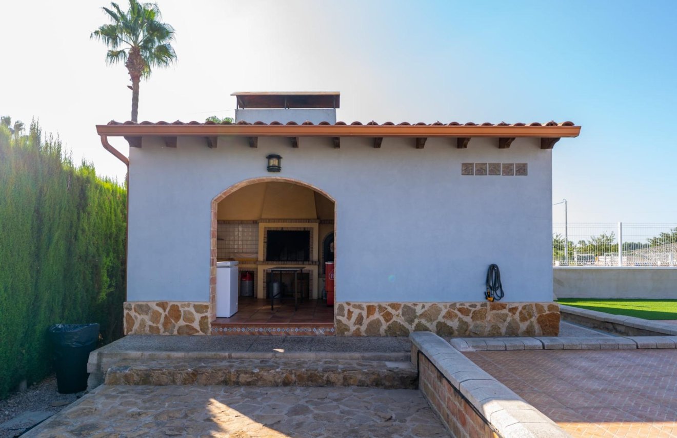 Reventa - Villa de Lujo - Catral - Comunidad valenciana