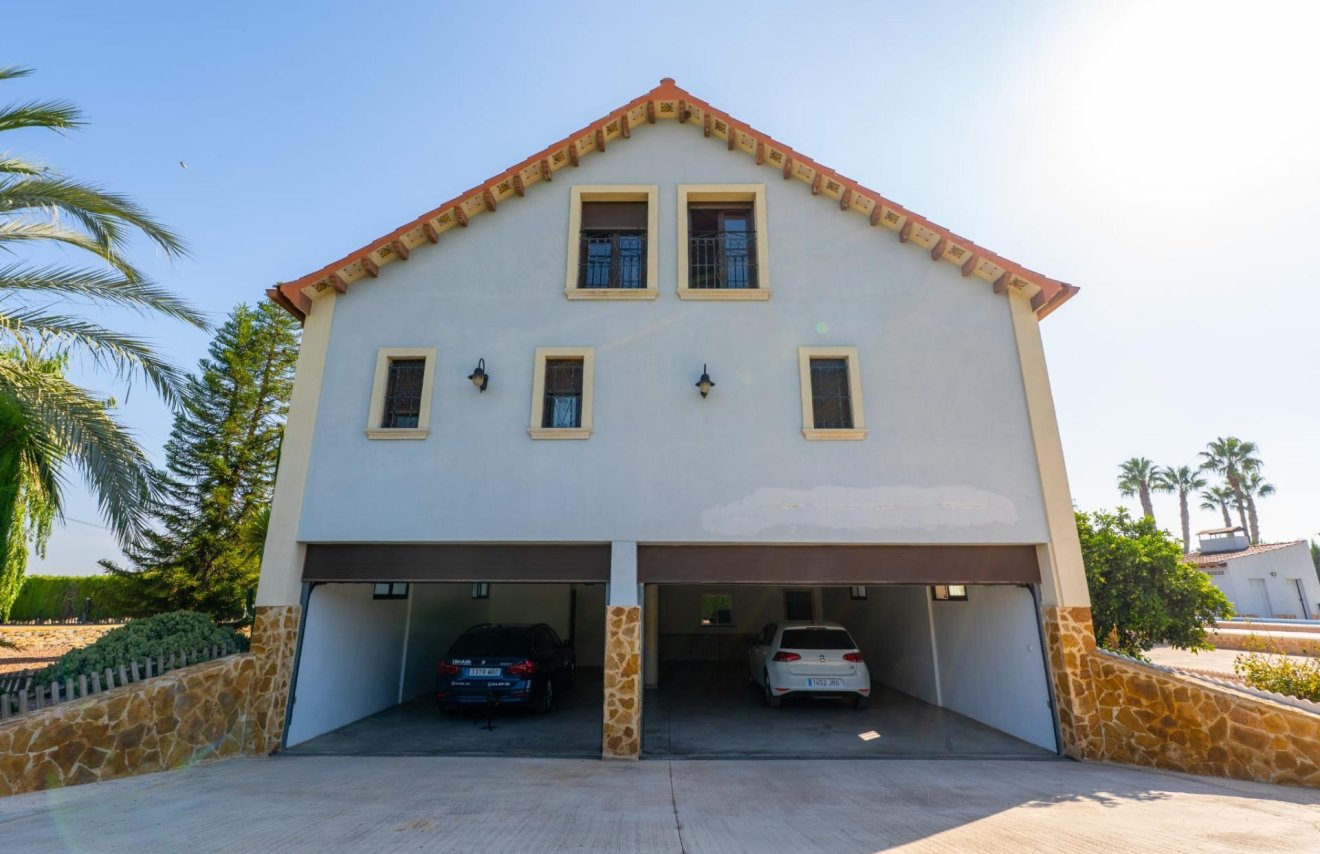 Reventa - Villa de Lujo - Catral - Comunidad valenciana