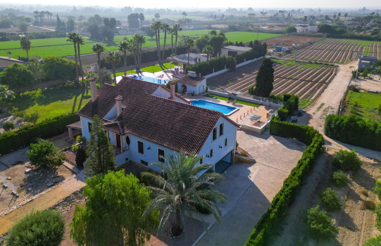 Reventa - Villa de Lujo - Catral - Comunidad valenciana