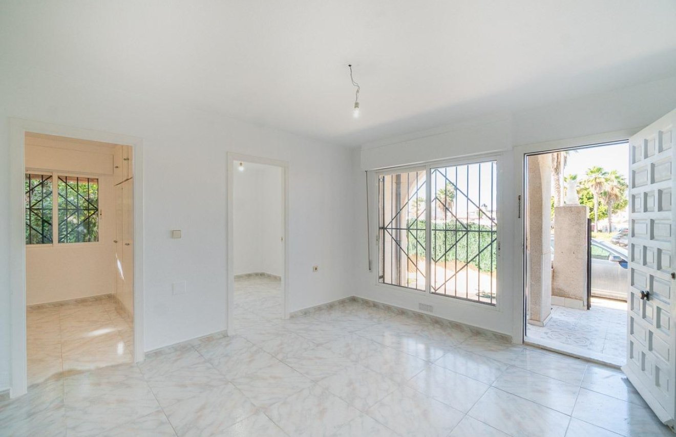 Reventa - Adosado - Torrevieja - Carrefour