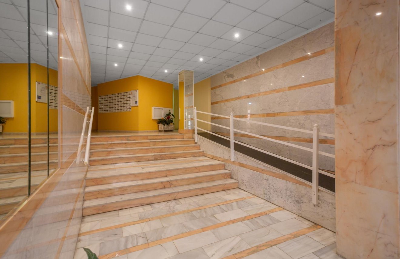 Reventa - Apartamento - Torrevieja - Centro