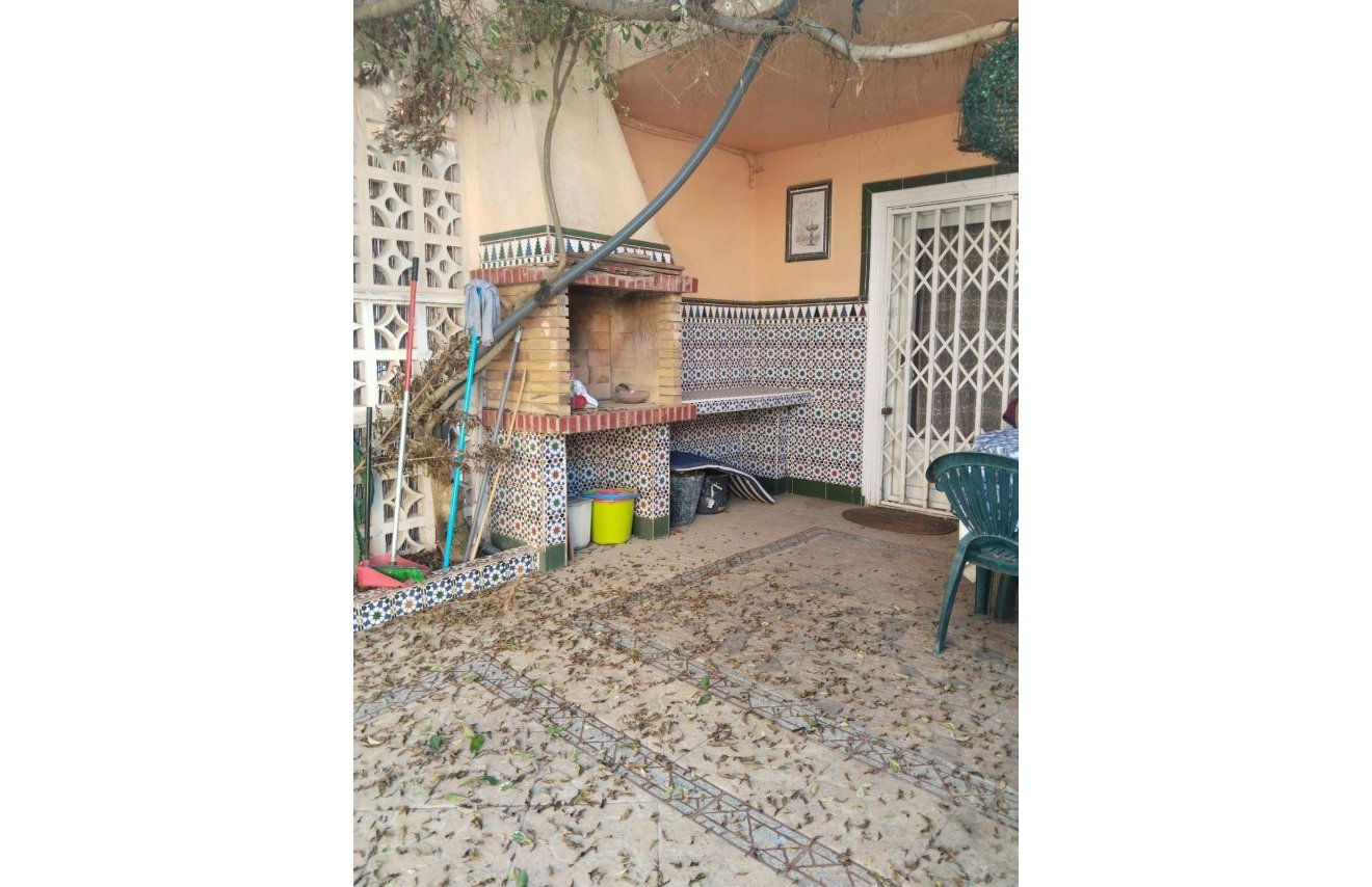 Reventa - Adosado - Torrevieja - Aguas Nuevas