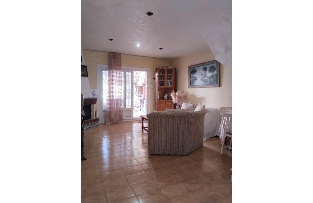 Reventa - Adosado - Torrevieja - Aguas Nuevas