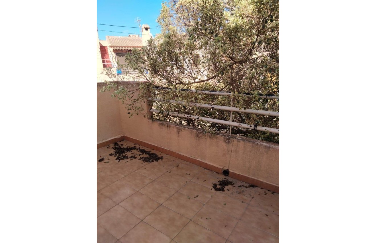 Reventa - Adosado - Torrevieja - Aguas Nuevas