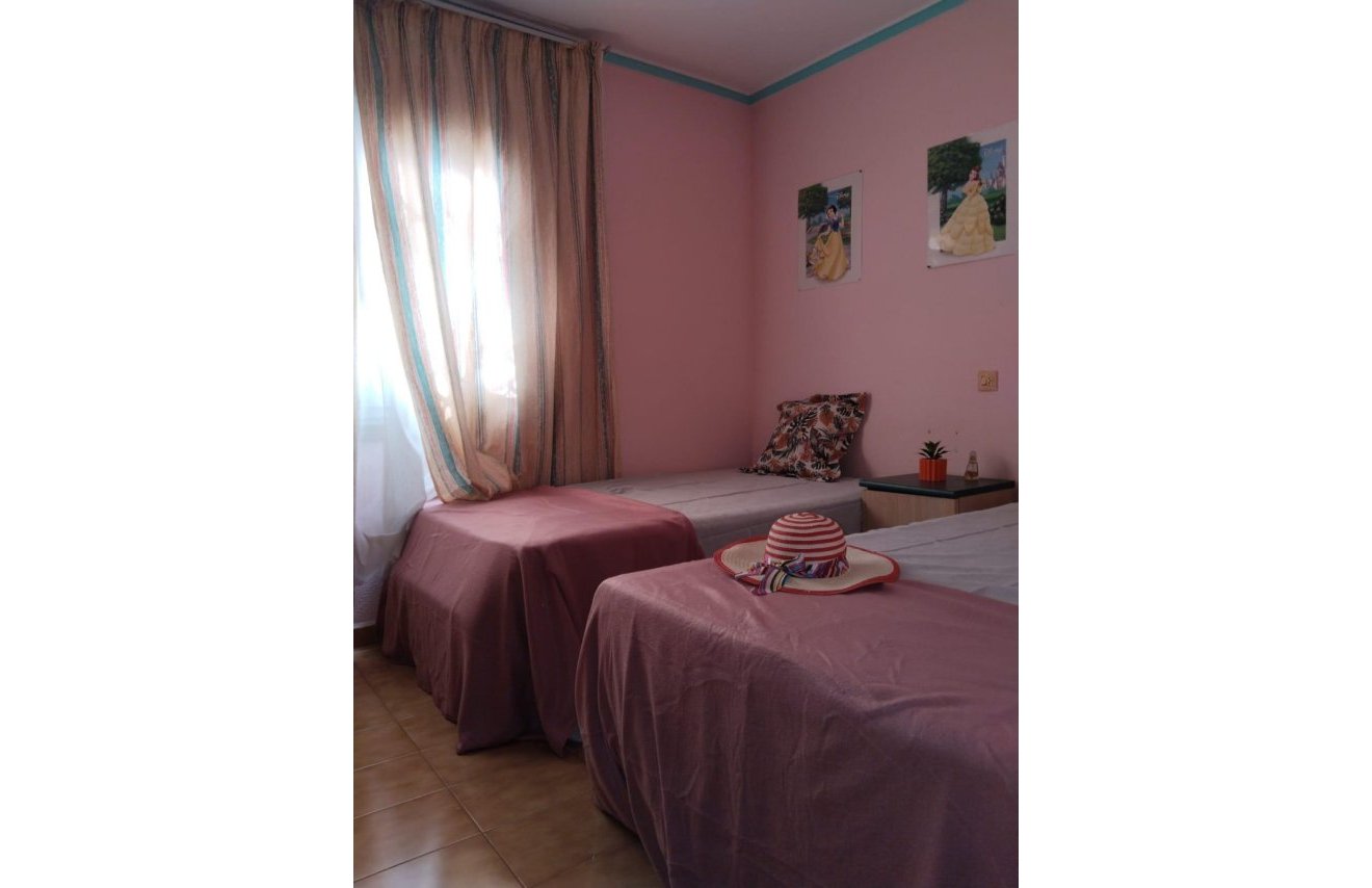 Reventa - Adosado - Torrevieja - Aguas Nuevas