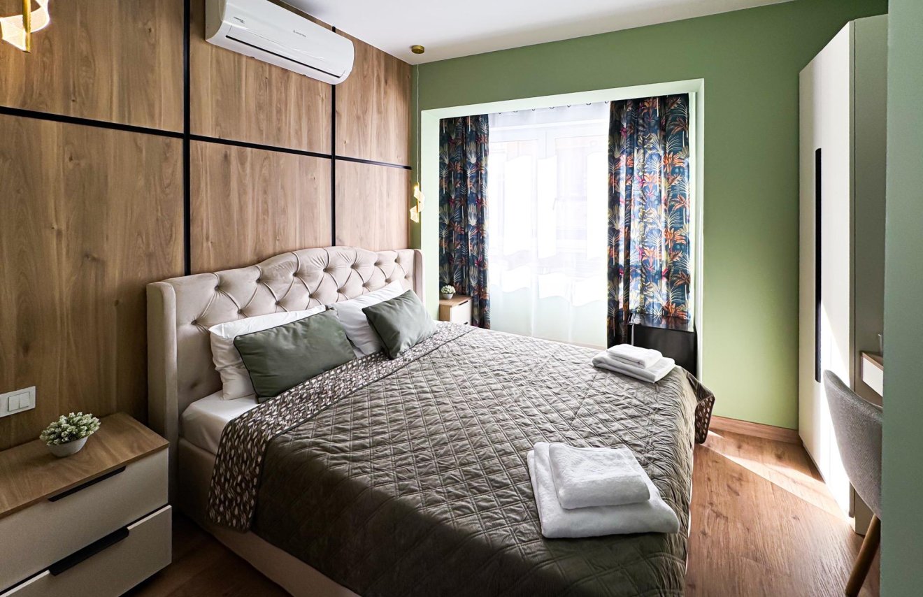 Reventa - Hotel - Torrevieja - Centro