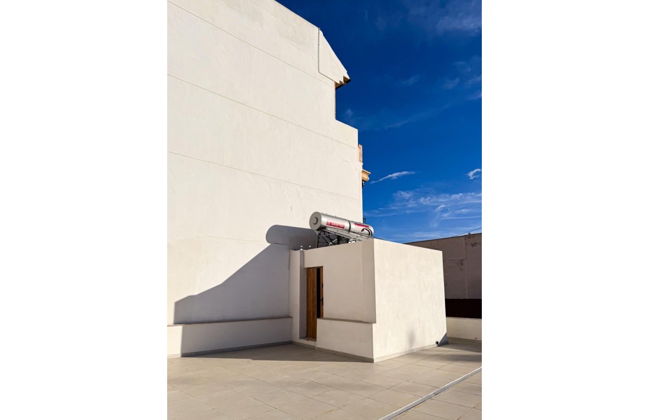 Reventa - Hotel - Torrevieja - Centro