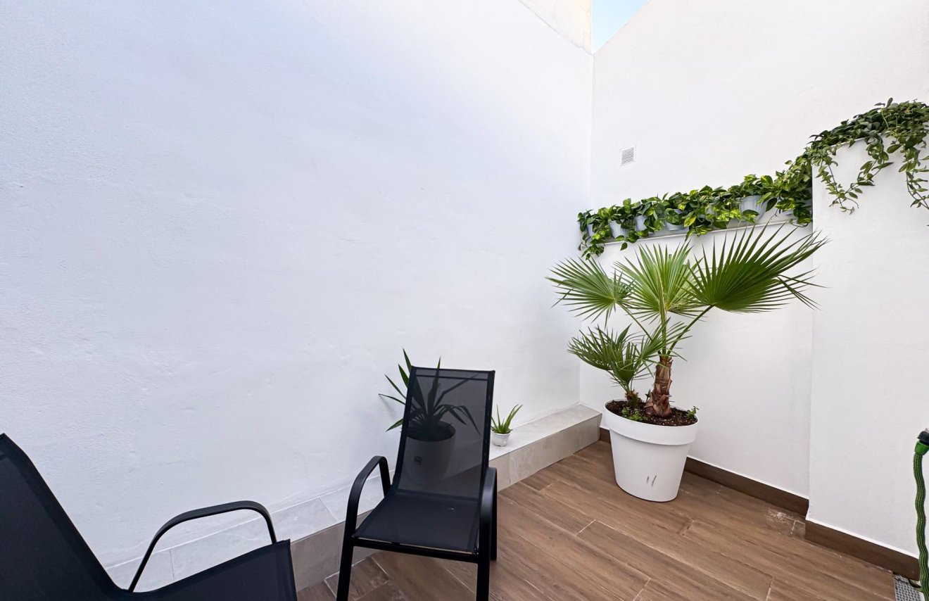 Reventa - Hotel - Torrevieja - Centro