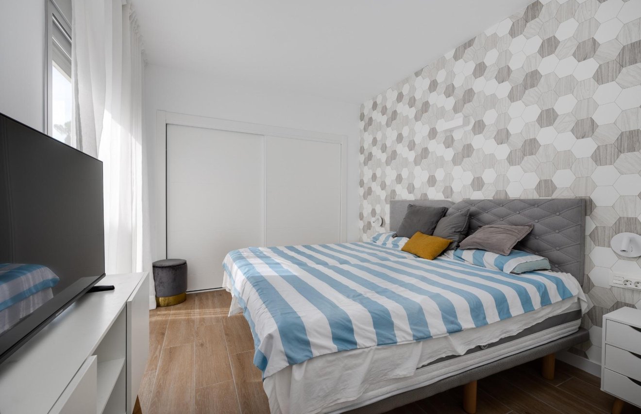 Reventa - Chalet - Torrevieja - Los Frutales